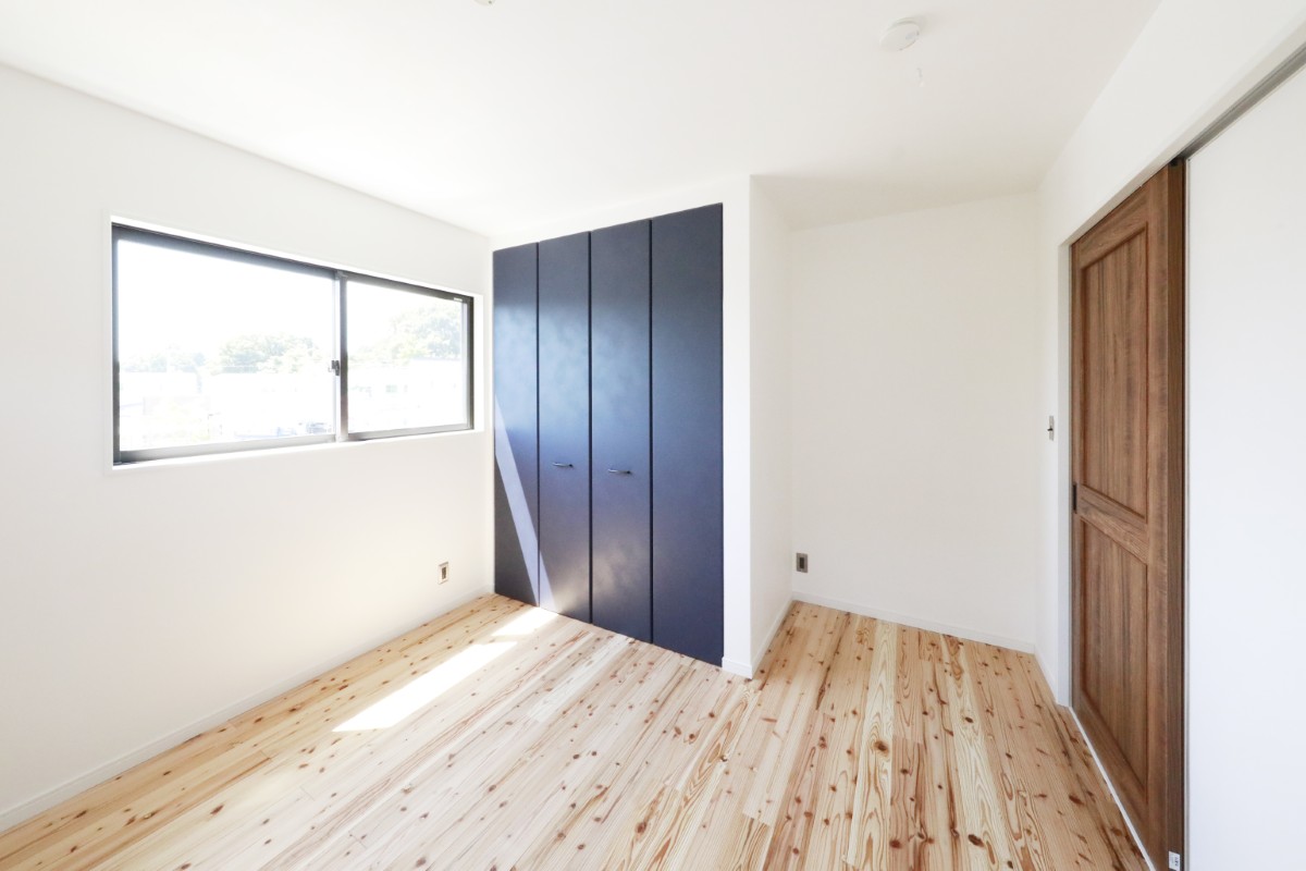 幻の漆喰の個室