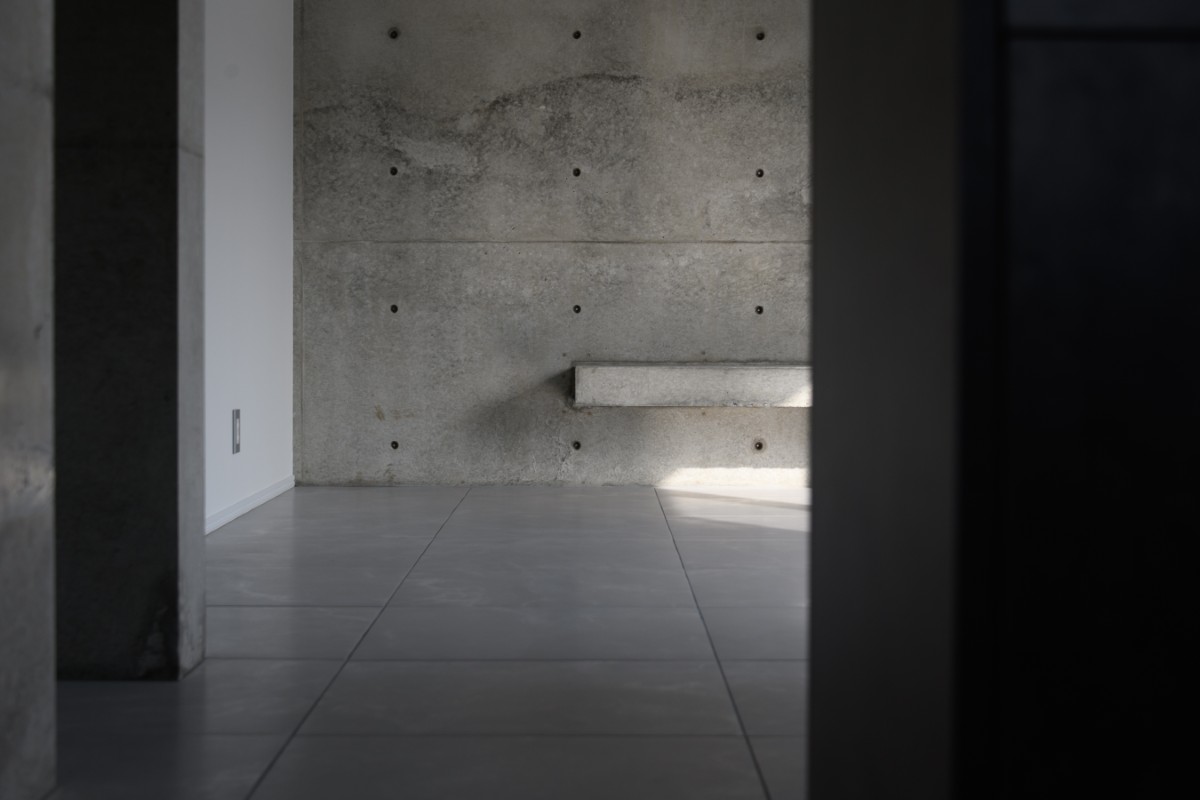 コンクリートのＴＶ台