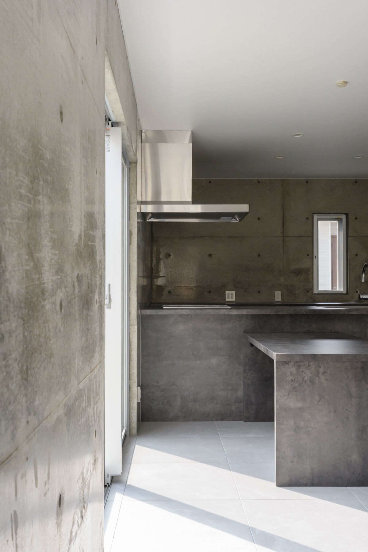 外断熱RC住宅のキッチン