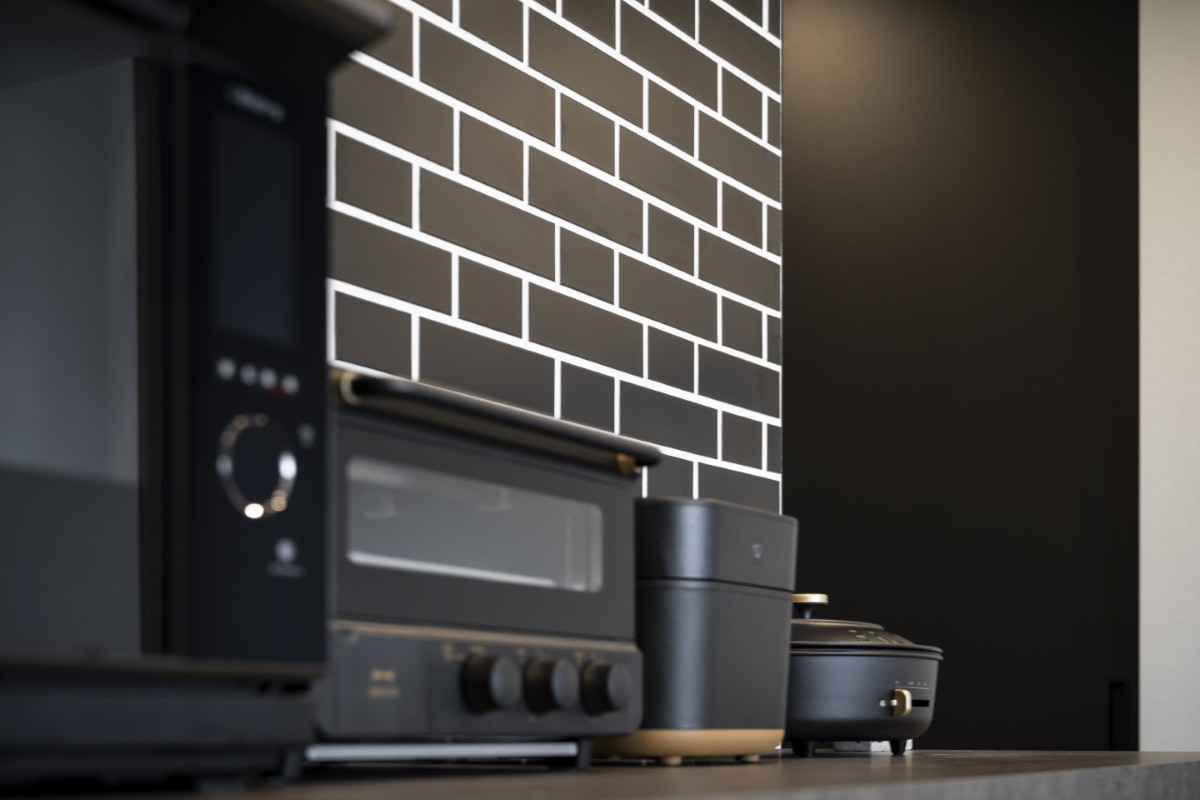 KYタイルモノクロ