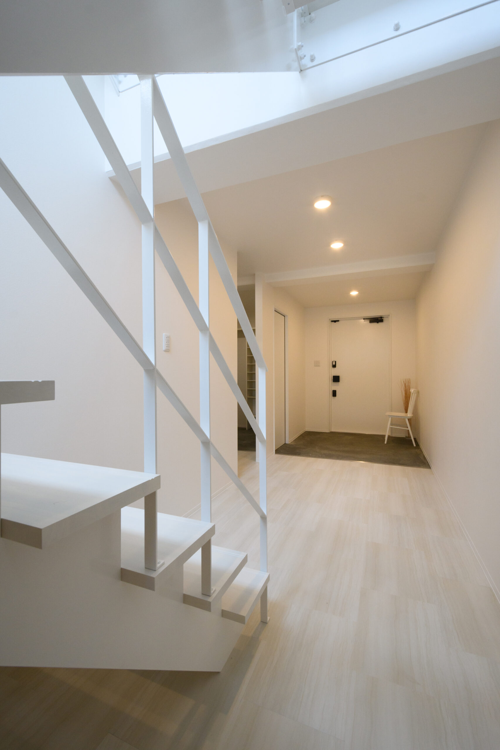 RC住宅のエントランスホール