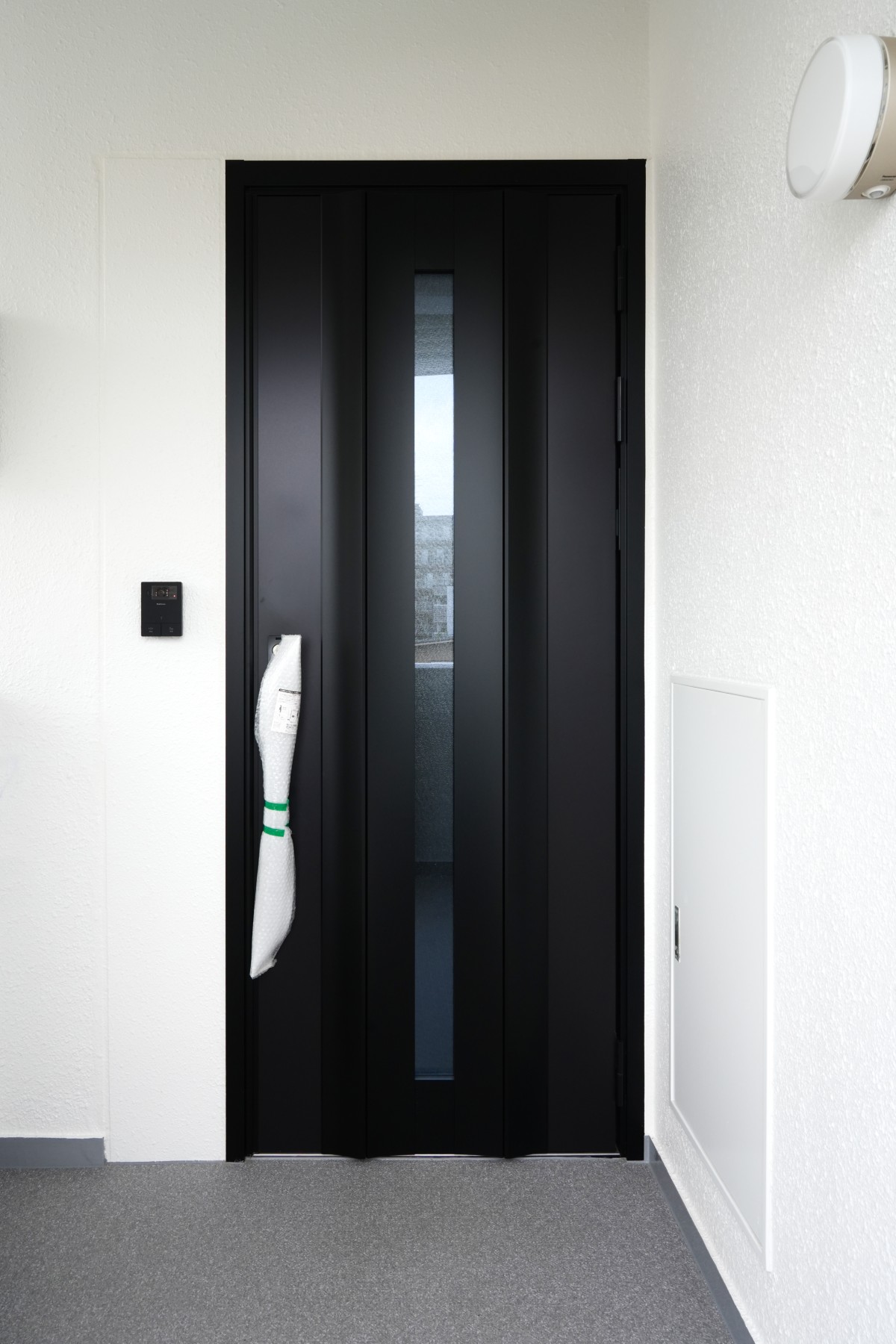 RC住宅のエントランス