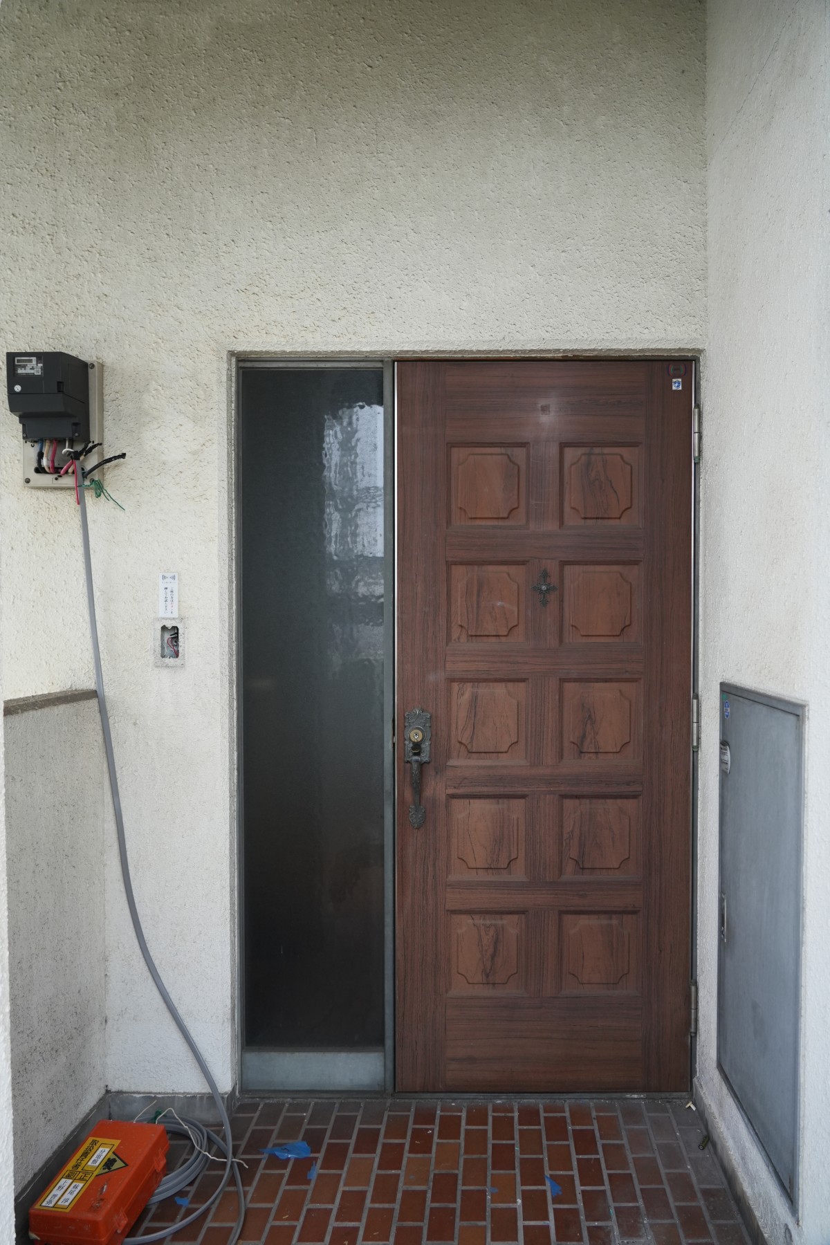 RC住宅のエントランス