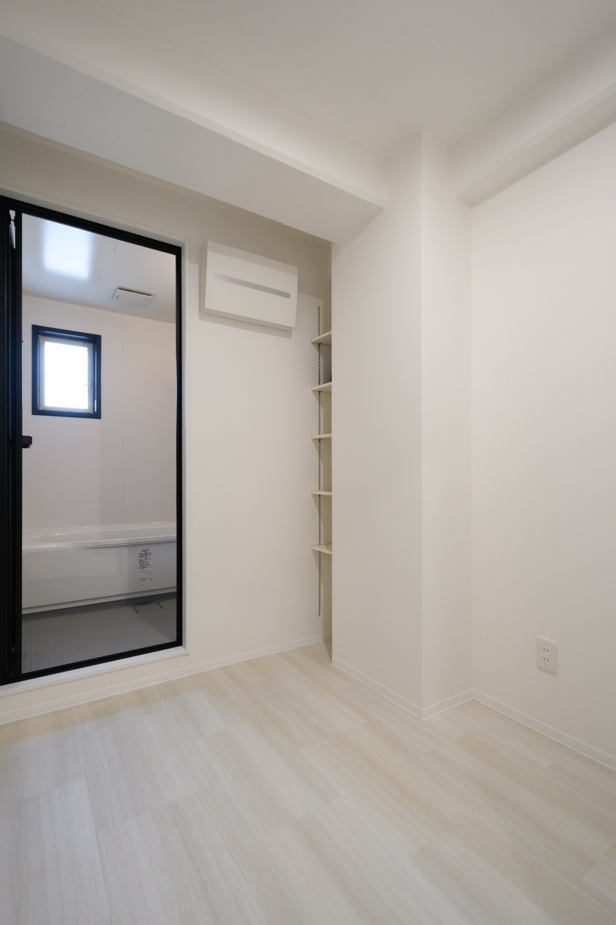 RC住宅の脱衣場