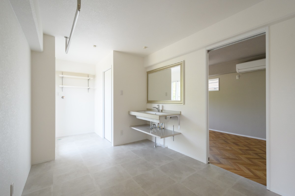 RC住宅の造作洗面